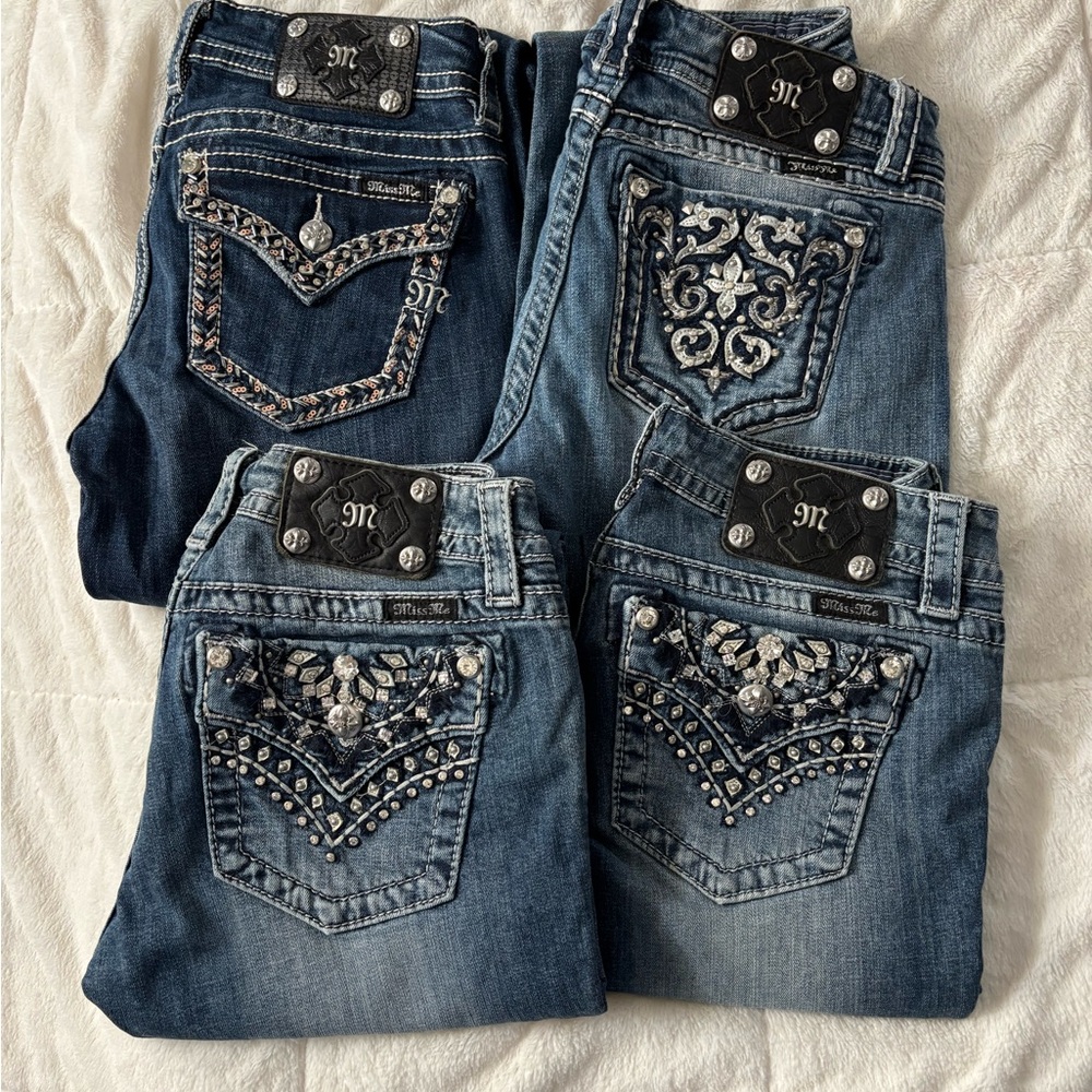 Package Deal - 4 Miss Me Women's  Dark and Light Blue Jeans. Sz 28
